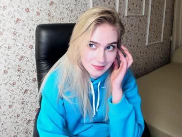 Aurorashy In Nude Videos From Chaturbate