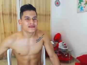 14apoloboyhot chaturbate