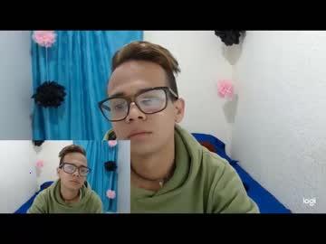 adrian_latin_sex chaturbate