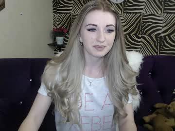 adrianne_smile chaturbate