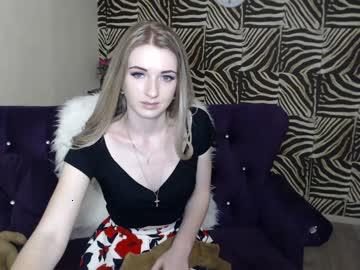 adrianne_smile chaturbate