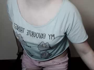 adrianneshy chaturbate