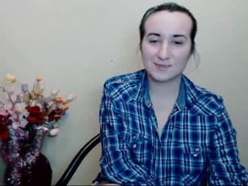 adrianneshy chaturbate