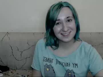 adrianneshy chaturbate