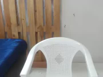 alejaroberts_18 chaturbate