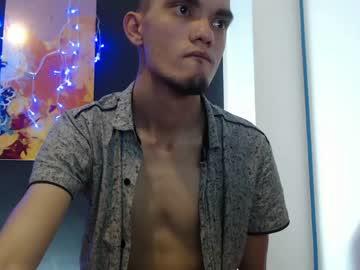 alex_babyboy chaturbate