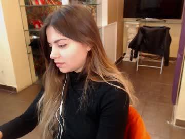 alma_pearl chaturbate