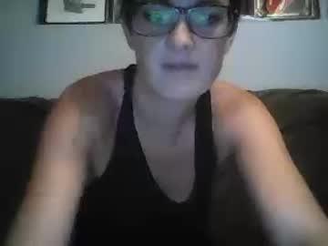 alyssaprettylilthing chaturbate