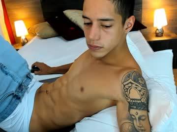 andrey_rojas chaturbate