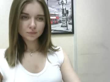 angelholi chaturbate