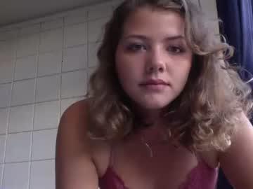 angxiefawna chaturbate