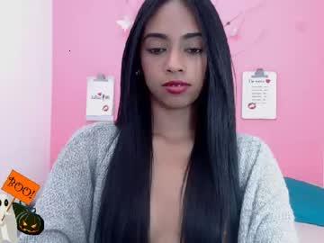 antoniamoon chaturbate