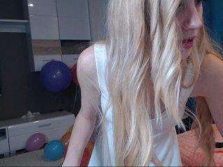 AprilSunny bongacams