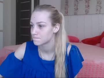 aprilsunnyy chaturbate