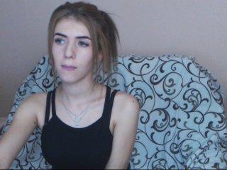 ArianaAzur bongacams