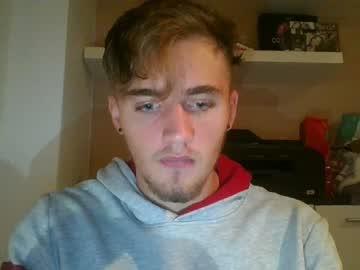 armyyouguy18 chaturbate