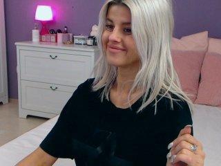 AryaJolie bongacams