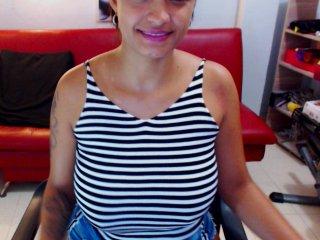 ashlynxx1 bongacams