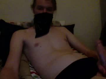 b0rednhornytwink chaturbate