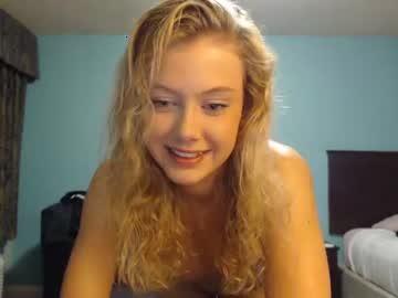 barelylegalblondebabe chaturbate