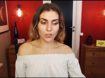 bella_qmis chaturbate