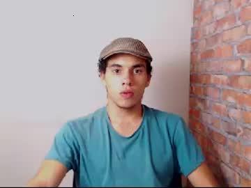 benny_jones chaturbate