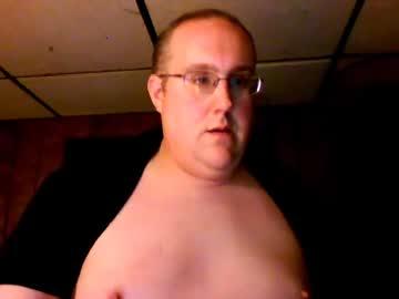 bigbellygayman8219 chaturbate