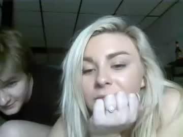 bigblondebarbie chaturbate