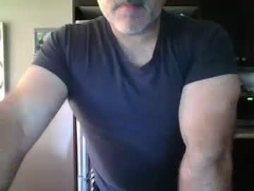 bigbulgingbiceps chaturbate