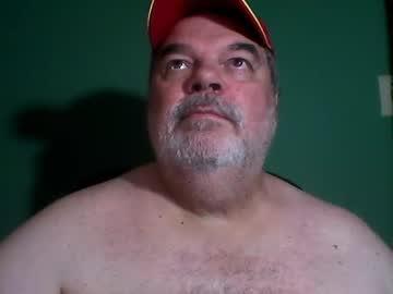 bigdickedbear chaturbate