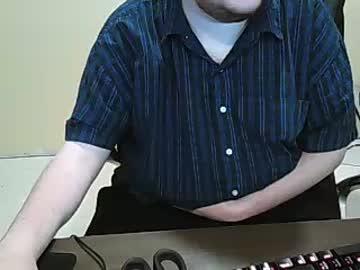 bighandsomeguy69 chaturbate