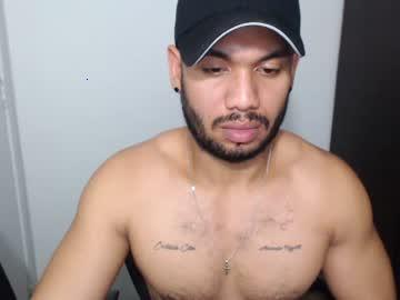 bighotcum2 chaturbate