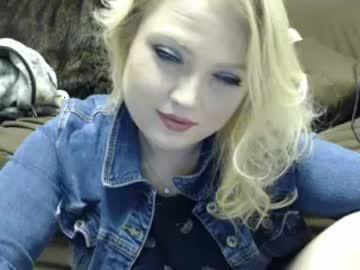 blondiekxox chaturbate