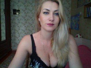 blondyle bongacams