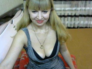 blondyvip bongacams