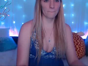 blueeyedbarby chaturbate