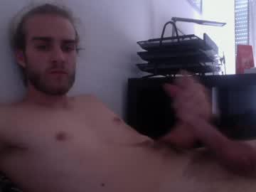 bouncyballs96 chaturbate