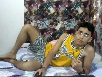 brat_hot chaturbate