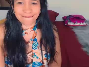 brendaxxxhott chaturbate