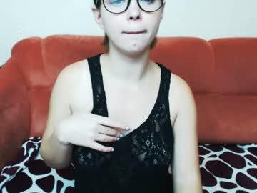 brunnetdoll4 chaturbate