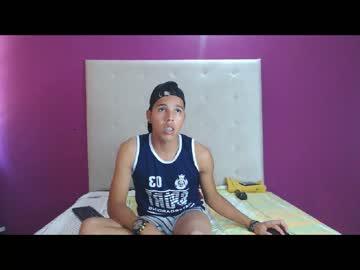 bruno_max_dyd chaturbate