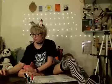 bunnyboytoy chaturbate