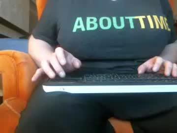 busty_mom_with2 chaturbate