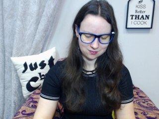 CarolineBB bongacams