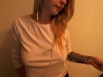 caroline_kiss chaturbate