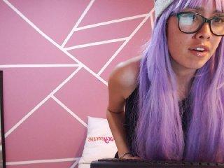 carolishise1 bongacams