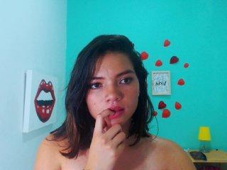 Charlottxx bongacams