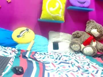 charlotte_live chaturbate