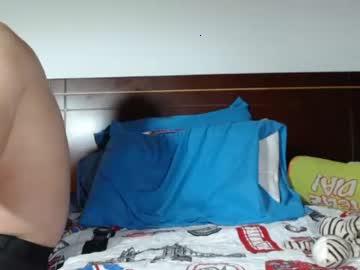 charly_4 chaturbate