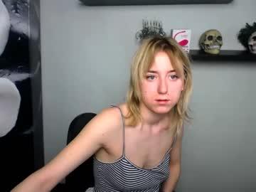 cherry_gurl_ chaturbate